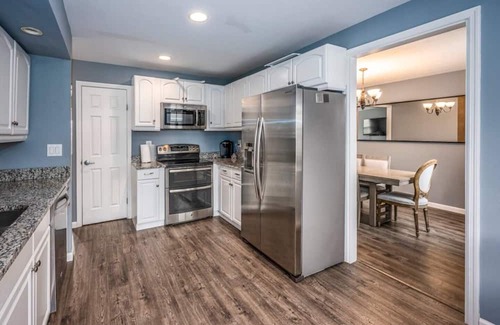 Centerville Casa | Family & Friends in Heart of Centerville 5bd/3ba!