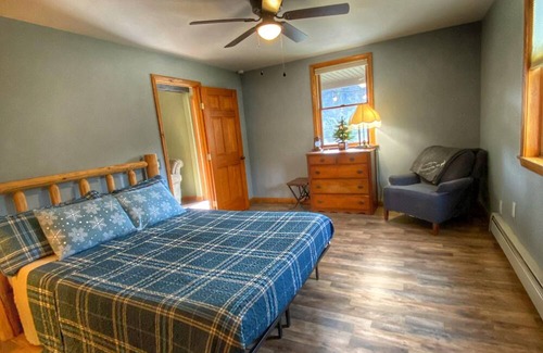 Weedville Otro | Spacious 1 Bedroom, 1 Bath, 10 minutes from Benezette