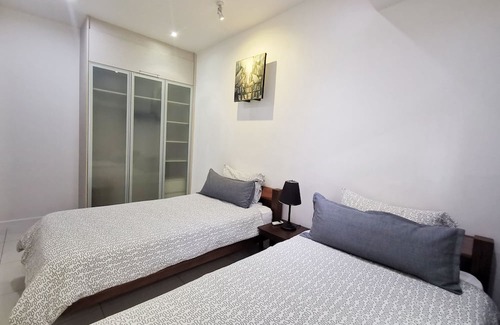 Kuala Teriang Apartamento | Penthouse flr sea view quiet fibre long short stay