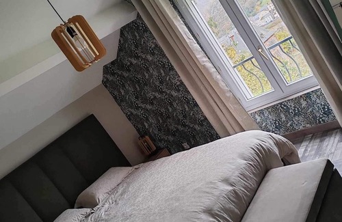 Bogny-sur-Meuse Casa | T3 Cosy, Terrasse Avec vue Panoramique sur la Vallée