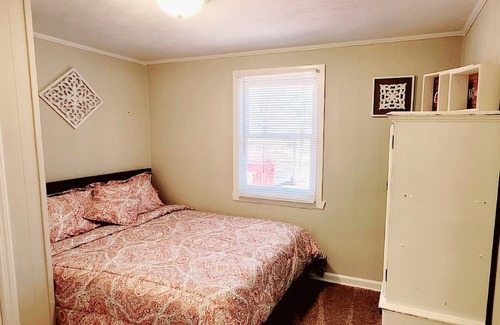 Cameron Cabaña | Whistling Pines Cottage