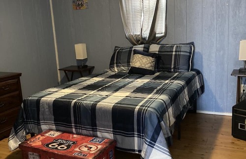 Pipestem Cabina | Cozy Tiny House close to outdoor activities - 3 minutes to Pipestem State Park!