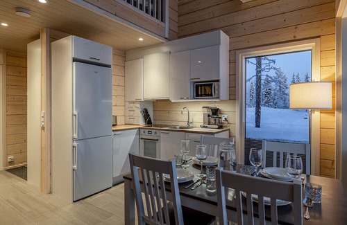 Yllasjarvi Cabina | Newly-build Miilu Cabin B2 at Ylläsjärvi Lake