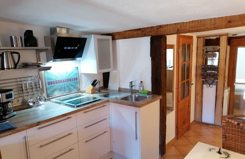 Altstadt Apartamento | Zentrale Wohlfühloase Inkl Parkplatz - Zum Blauen Schild