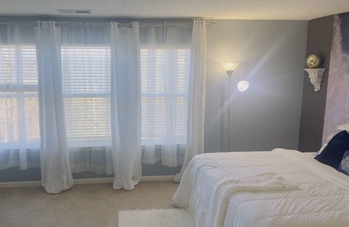 Grayson Casa | Enjoy Grayson More. Few mins to StoneMountain Park, Vines Park/Tribble Mill Park
