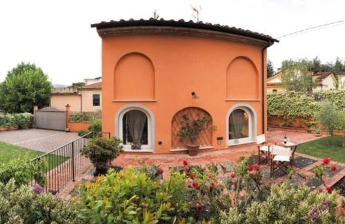 Uzzano Casa | Vrbo Property