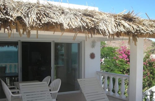Bahia Kino Apartamento | Romantic, private Pelican Studio Apartment overlooks the Sea of Cortés.