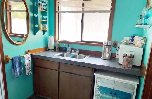 Ocean Park Cabina | Cozy and Fun Seananigans Cabin