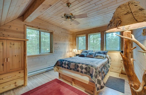 Barnum Cabina | Barnum Cabin on 30 Acres w/ Soo Line Trail Access!