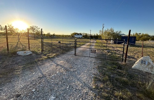 Lockhart Alquiler De RV | Campsite 20 min to Austin/Kyle/SanMarcos/COTA!