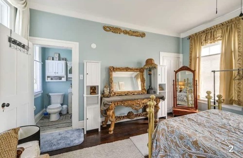 High Point Otro | Historic Home with Yard Near High Point University