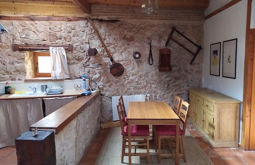 Riofrio del Llano Casa | LAS Casitas DEL Salado - LA Casita Roja Ideal Para Desconectar, Admite Mascotas