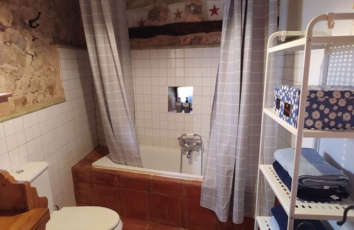 Riofrio del Llano Casa | LAS Casitas DEL Salado - LA Casita Roja Ideal Para Desconectar, Admite Mascotas