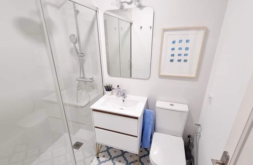 Santa Cruz de Tenerife Apartamento | Relaxing terrace in the center, you can visit the island and strolling the city.