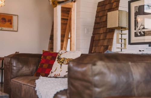 Saskatoon Downtown Casa | The Hayloft, a Prairie Warehouse Loft