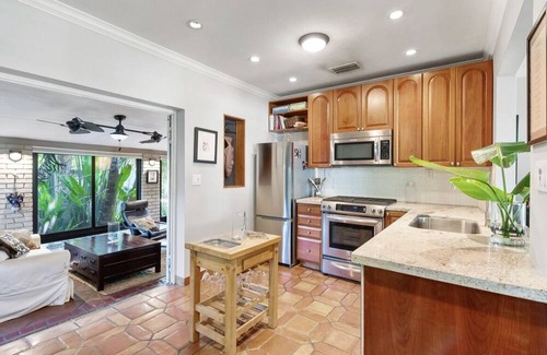 Tarpon River Casa | Fort Lauderdale home, minutes from Las Olas and beach, pet/family friendly
