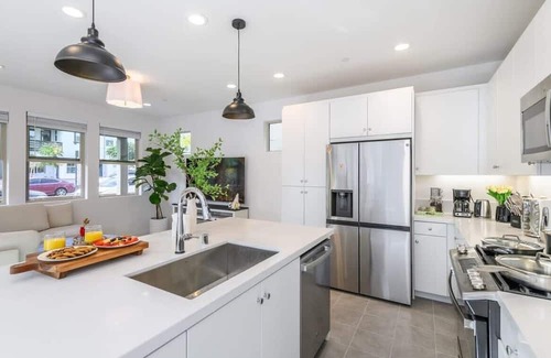 San Juan Capistrano Casa | @Marbella Lane -Chic & Pristine 3BR Rancho Mission