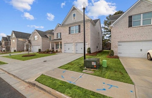 Grayson Casa | Whispering Pines Residence on Clark Lake Ln #41952