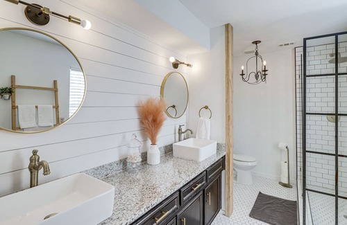 Klein Cabaña | Spacious Spring Retreat w/ Heated Pool & Spa!