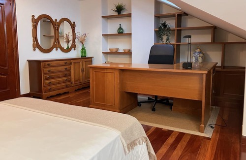 Mundaka Condominio | Vrbo Property