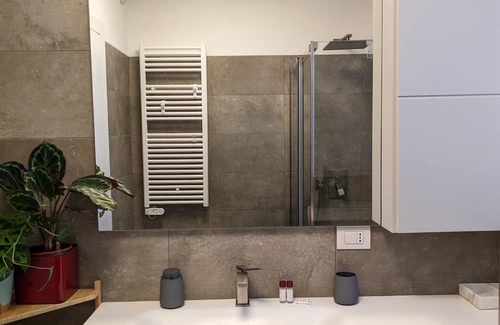 Navigli Apartamento | Modern gem with swimming pool and garage in the heart of Navigli | NABA/Bocconi