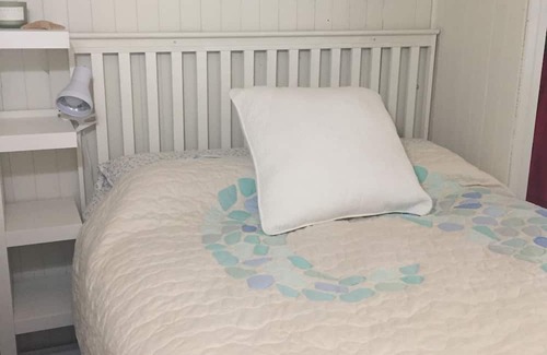 Onanole Cabaña | Serenity on Second just minutes from Riding Mountain National Park
