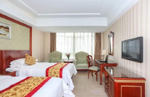Jiangbei District Hotel | Vienna International Hotel Wanda Branch