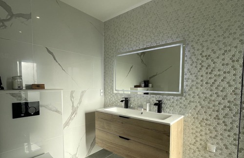 Azur Casa | Azuria ,maison Climatisée Avec Jardin et Terrasse Couverte 6-8 Personnes