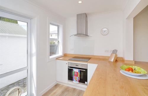 Christchurch Casa | Rimu Retreat - Your Home Away from Home