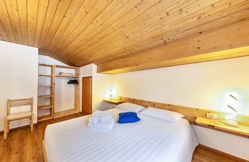 Tesero Apartamento | Apartment 'Casa Bamba Val Di Fiemme' with Mountain View, Private Garden and Wi-Fi