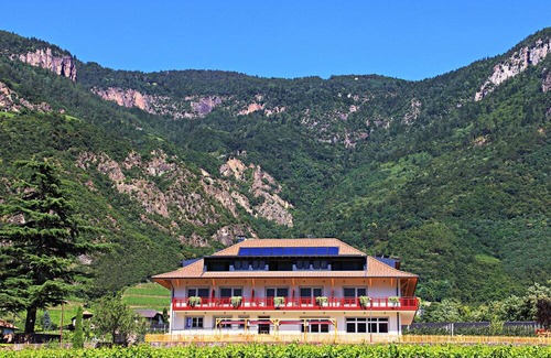 Terlano Apartamento | Apartment 'Residence Egger D' with Mountain View, Wi-Fi and Air Conditioning