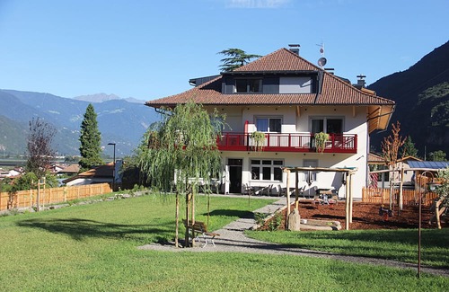 Terlano Apartamento | Apartment 'Residence Egger Apt E' with Mountain View, Wi-Fi and Air Conditioning