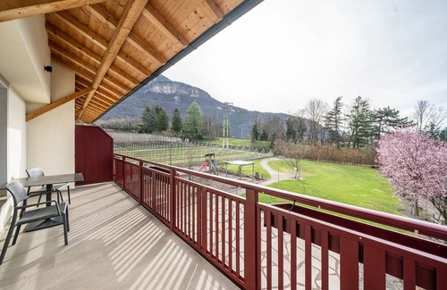 Terlano Apartamento | Apartment 'Residence Egger Apt E' with Mountain View, Wi-Fi and Air Conditioning