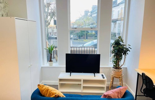 Upper Clapton Apartamento | Hackney Studios by Sleepy - Studio Flat 1