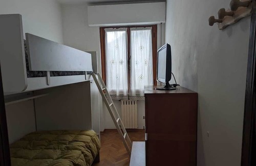 Pieve al Bagnoro Casa | Holiday Home 'Ad Arezzo Equestrian Centre' with Private Terrace and Air Conditioning