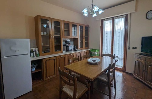 Pieve al Bagnoro Casa | Holiday Home 'Ad Arezzo Equestrian Centre' with Private Terrace and Air Conditioning