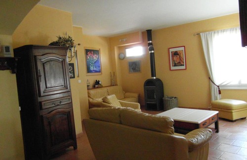 Sablet Casa | Holiday Home "Les Valérianes - Maison de Ville" with Private Pool & Wi-Fi