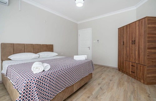Osmangazi Apartamento | Flat w Balcony Near Grand Mosque in Osmangazi