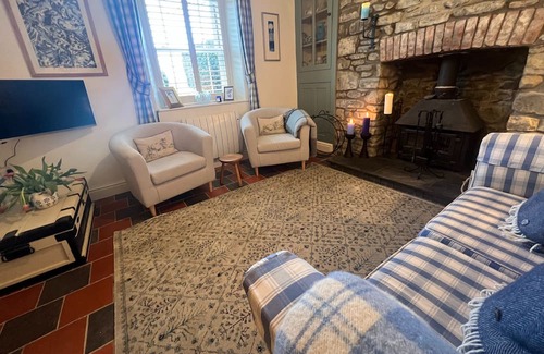 Felinfach Cabaña | Escape to Tranquility: Your Dog-Friendly Country Cottage Retreat in a Blissfully Rural Haven