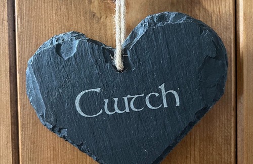 Felinfach Cabaña | Escape to Tranquility: Your Dog-Friendly Country Cottage Retreat in a Blissfully Rural Haven