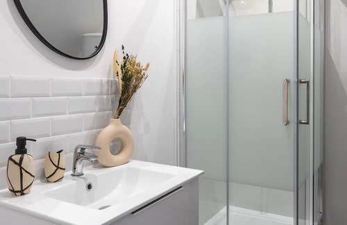Clermont Apartamento | Le Cocon Forestier - Parking Public Gratuit, Wi-fi Haut Débit, Netflix