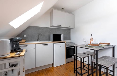 Clermont Apartamento | Le Cocon Forestier - Parking Public Gratuit, Wi-fi Haut Débit, Netflix