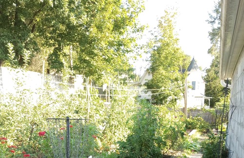 Nelsonville Casa | Village Home: West Point Graduation, Summer 2024. Hiking, Main St. Hudson River