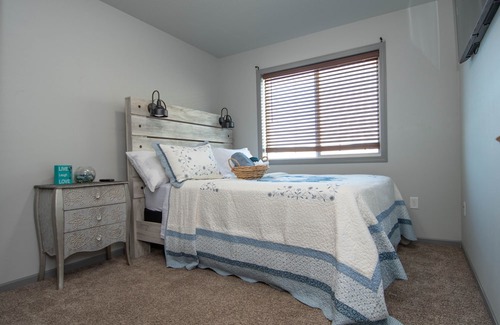 West Fargo Casa | 2 min to 5 Restaurants,General Dollar.5 min to Cash Wise,6 min Sanford Hospital