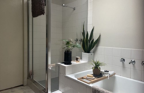 Yarra Glen Apartamento | Private wing in the heart of Yarra Glen