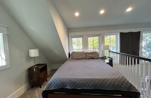 Old Village Cabaña | Old Village Mt. Pleasant. Walking distance to Beach, shopping, Shem Creek
