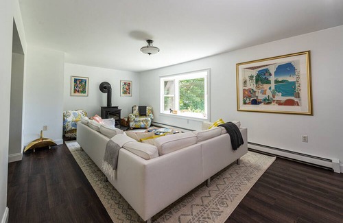 East Chatham Casa | Chic Scandinavian Country Retreat!