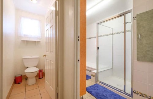 Walkervale Casa | Your House at Southside Central, Big home, Pet friendly, close to everything!