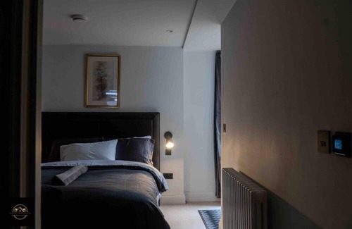 Trafford Apartamento | Lovely 3-Bed Apartment in Altrincham