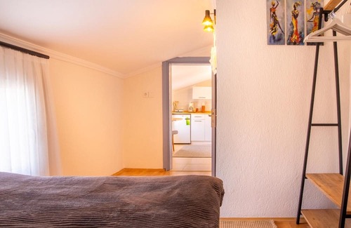 Urla Apartamento | Minimalist and Rooftop Flat with Terrace in Izmir